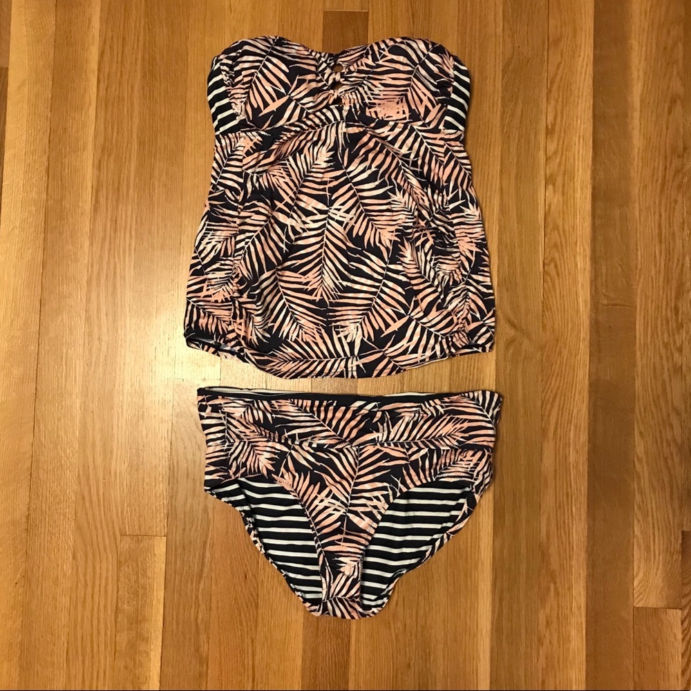 Pea in the Pod maternity bathing suit